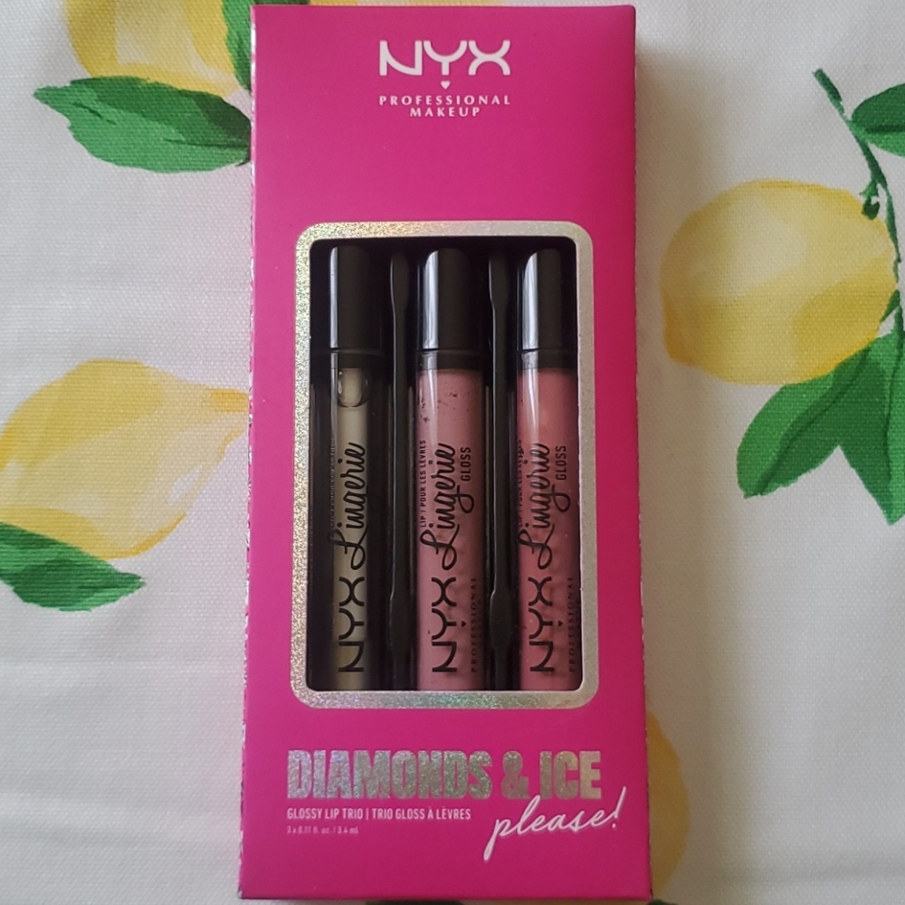 NYX Diamonds and Ice Glossy lip Trio